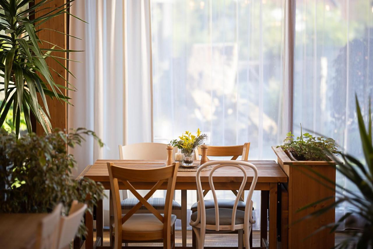 Hotel Mclimon Nový Jičín Екстериор снимка